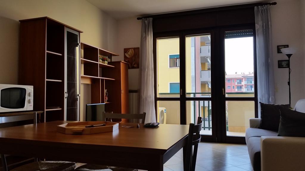 Apartment Bilocale Via Imola 4