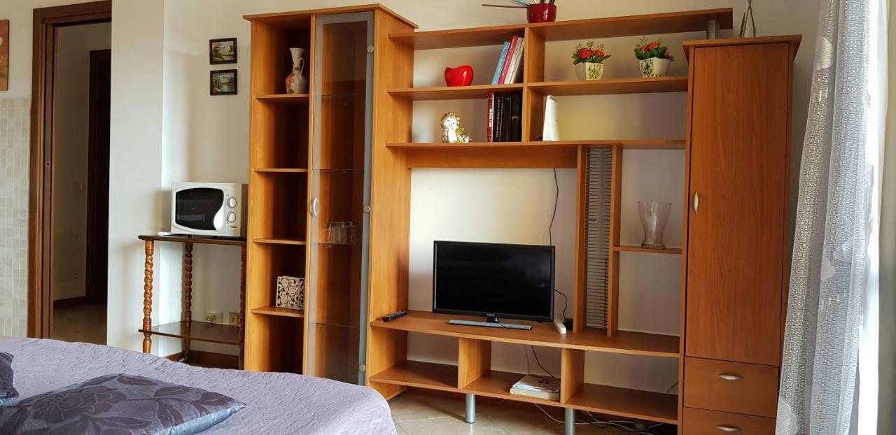 Bilocale Via Imola 4 *